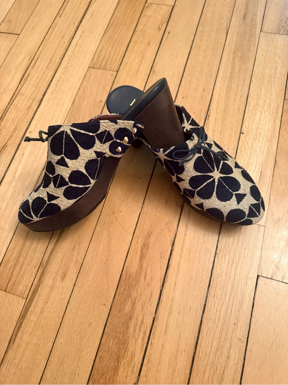 kate spade Navy and Cream Floral Embroidered Mules - Picture 3 of 5